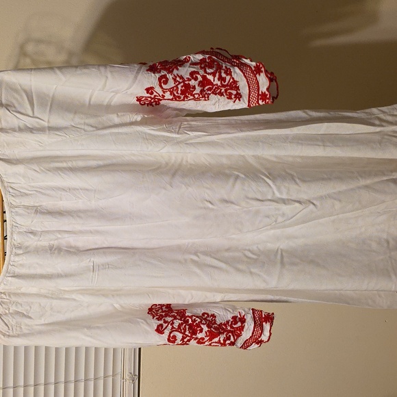 Chic Connection White Dresss w Red Embroidery Womens Size Large (Jacqueline #23) - Picture 5 of 7